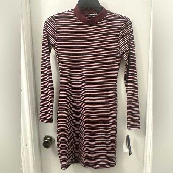 NWT Sequin Hearts Stripes Long Sleeve Dress Size XS - Picture 1 of 12